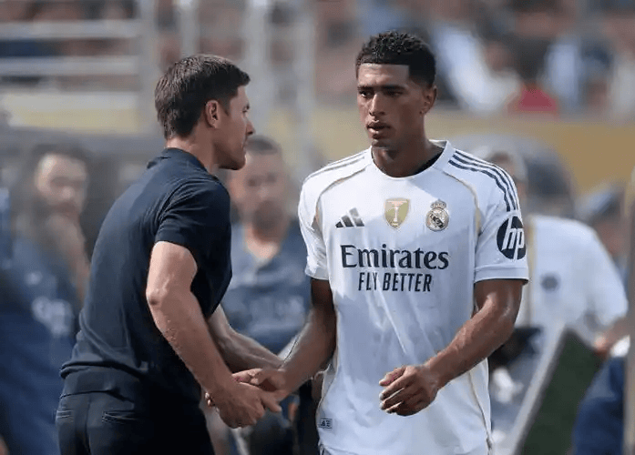 欧冠淘汰赛开云视角下,皇马的“慢节奏优势”